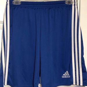 4 pairs of shorts Nike and Adidas